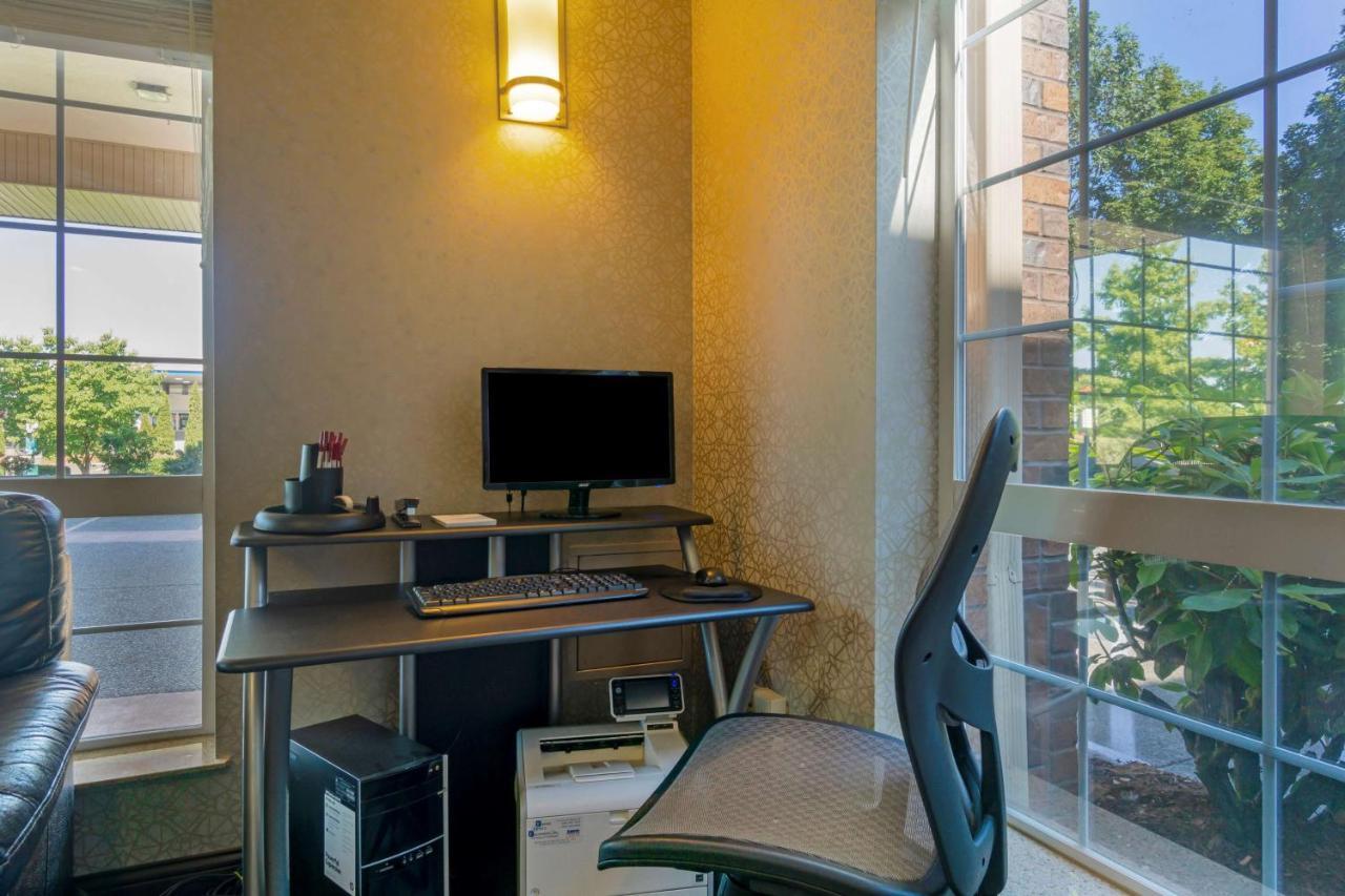 Best Western Plus Park Place Inn & Suites Chehalis Dış mekan fotoğraf
