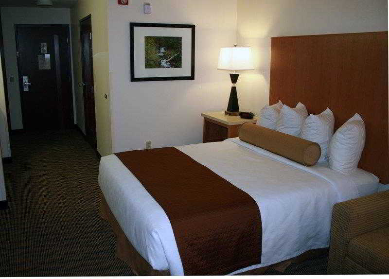 Best Western Plus Park Place Inn & Suites Chehalis Oda fotoğraf